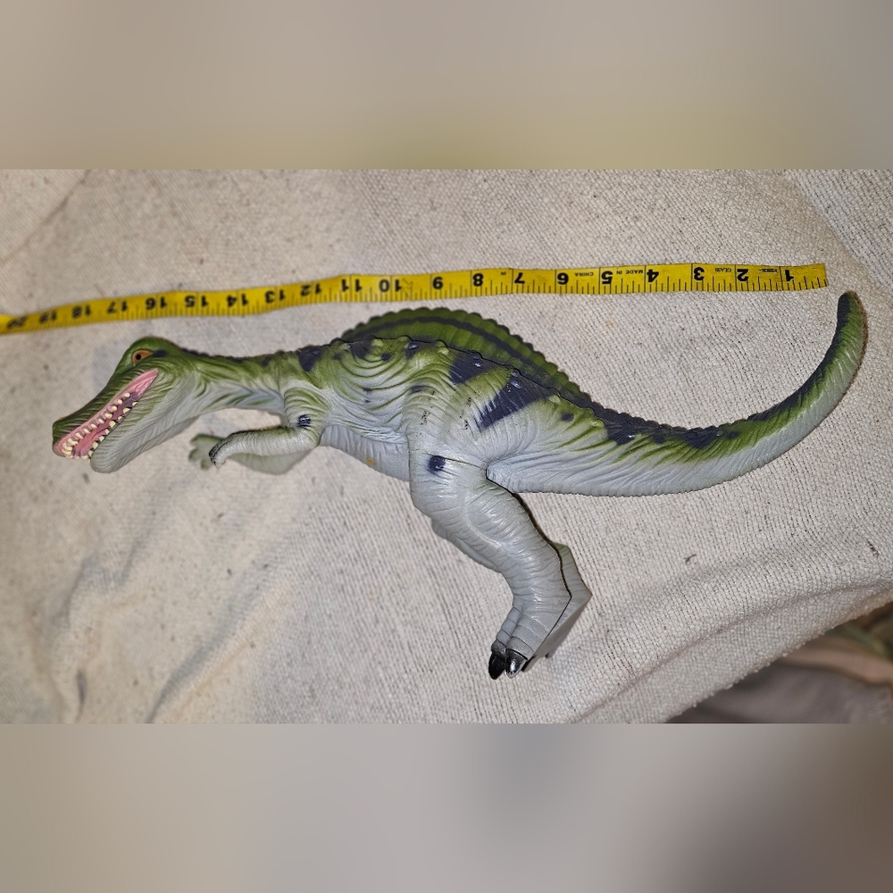 Dinosaur Backpack - Picture 3 of 11